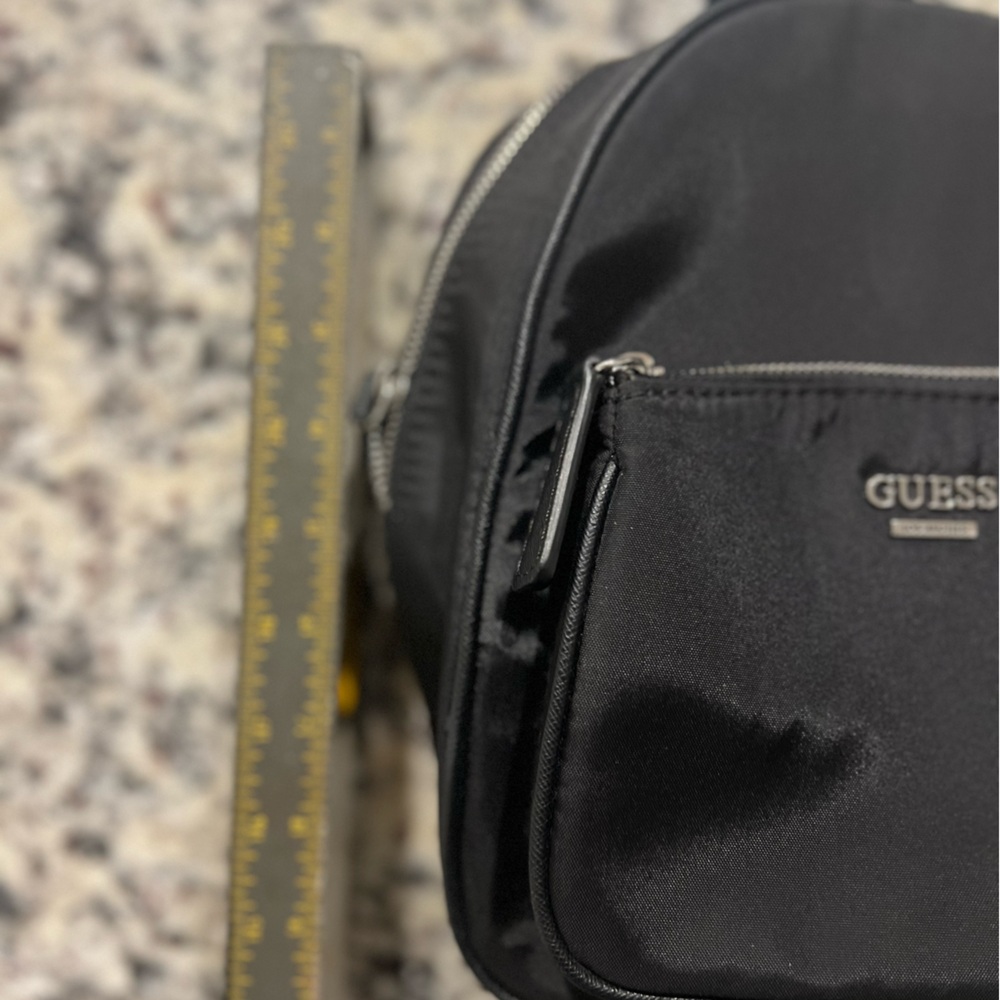 Guess Back Pack - Picture 8 of 8